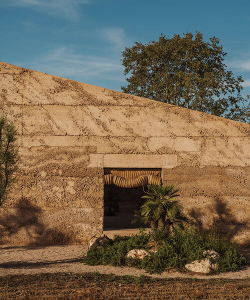 spanish studio munarq builds mallorca home 'ca na pau' from blocks of raw earth