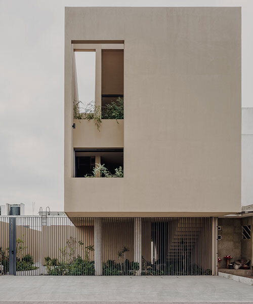 thick outer walls shield casa aguilar's enclosed volume in mexico