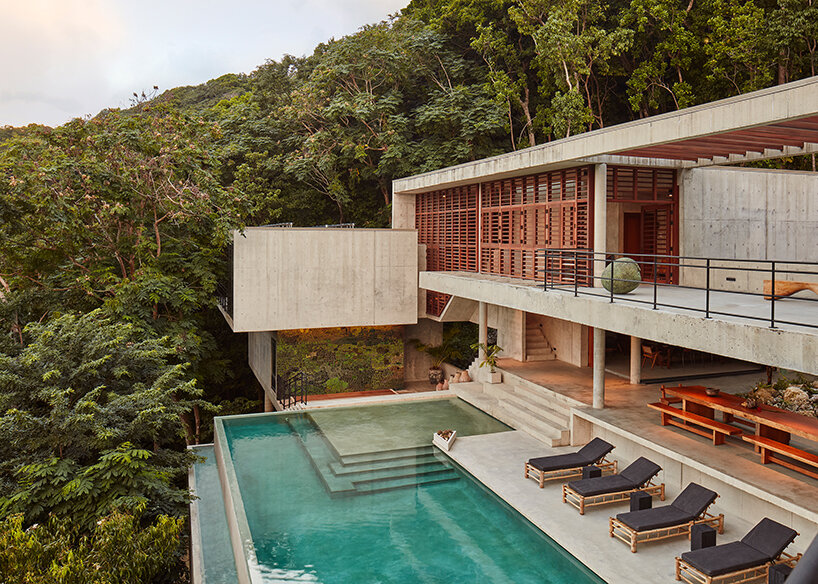 Finca Pompeya, Jamaica