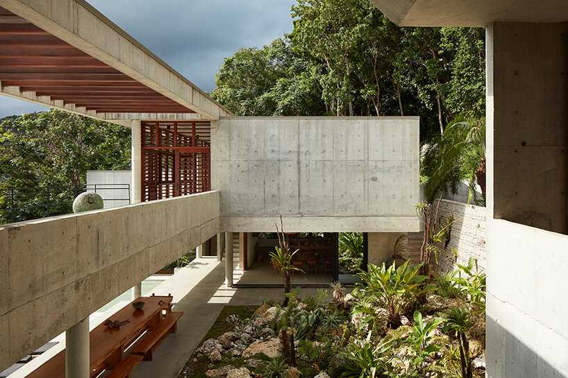 Finca Pompeya, Jamaica