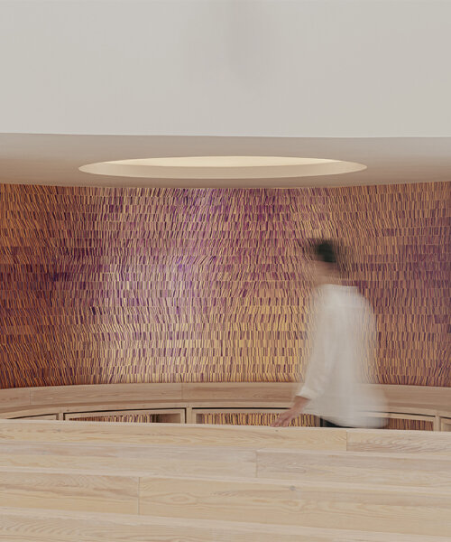 gold leaf murals by ramos alderete studio symbolize baptism and penance in madrid chapels