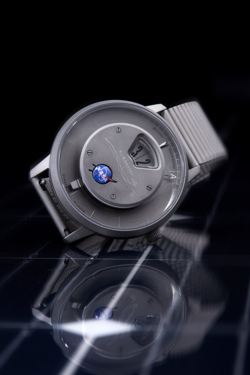 anicorn NASA steel watch