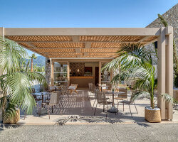 smart, eco-conscious architecture and décor inspired by nature’s finest materials