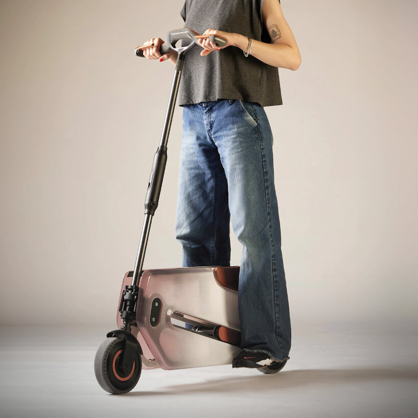 ant formica foldable scooter