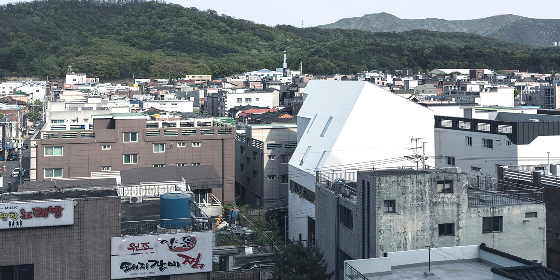 jisan-dong-989-6-09a-south-korea-designboom-1800-2