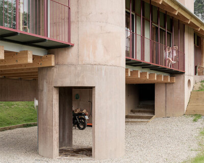resting over steep grounds in spain, nahinuena house emerges as a collage of raw materials