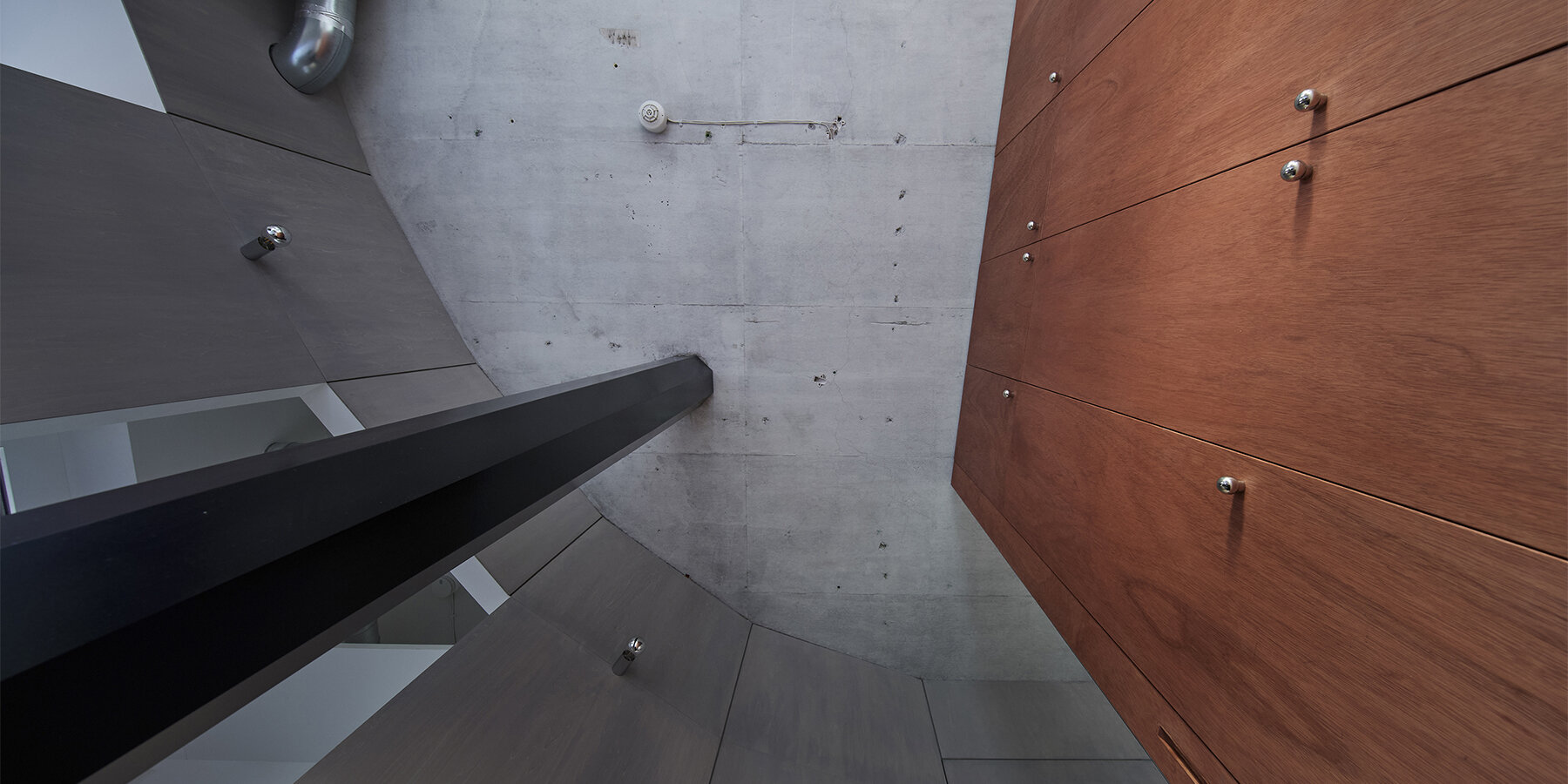 nldkx-apartment-ultra-studio-designboom-1800-3