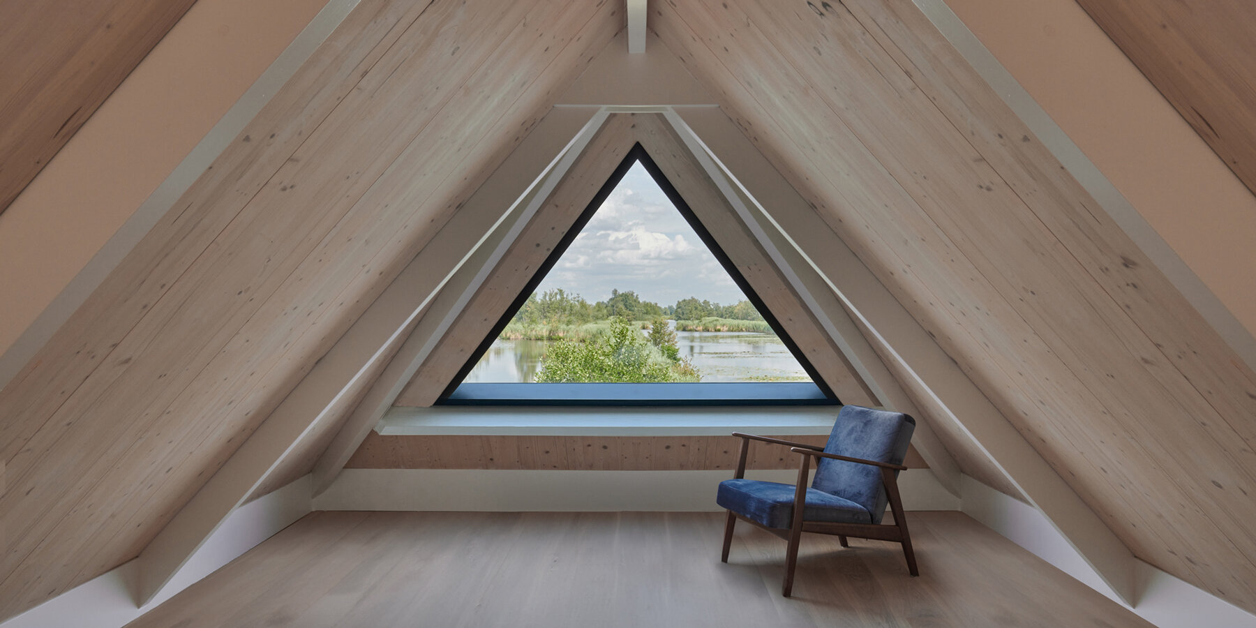 thatched-roofs-boathouse-dutch-villa-renovation-serge-schoemaker-designboom-1800-02