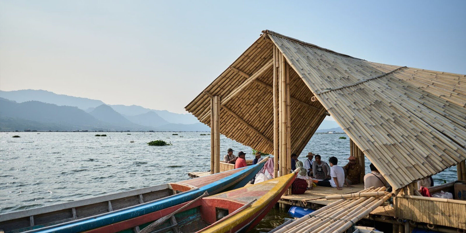 buoyant-amenity-prototype-bamboo-indonesia-designboom-1800-1