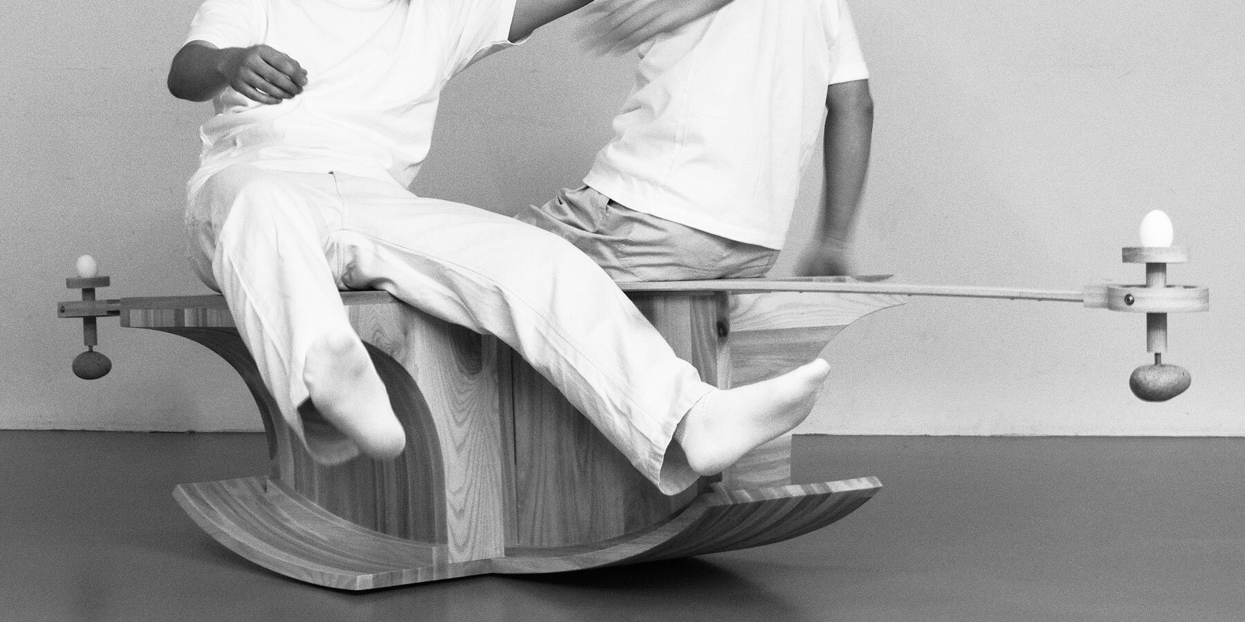 halfway-serious-ahn-kihyun-designboom-1800-3