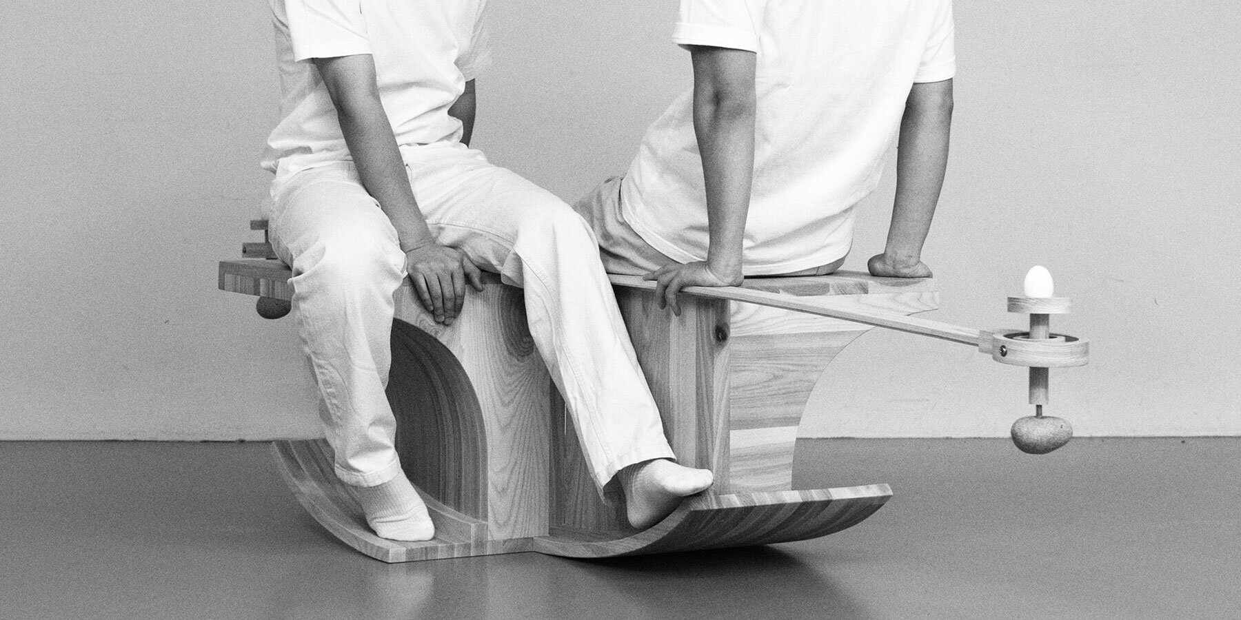 halfway-serious-ahn-kihyun-designboom-1800-4