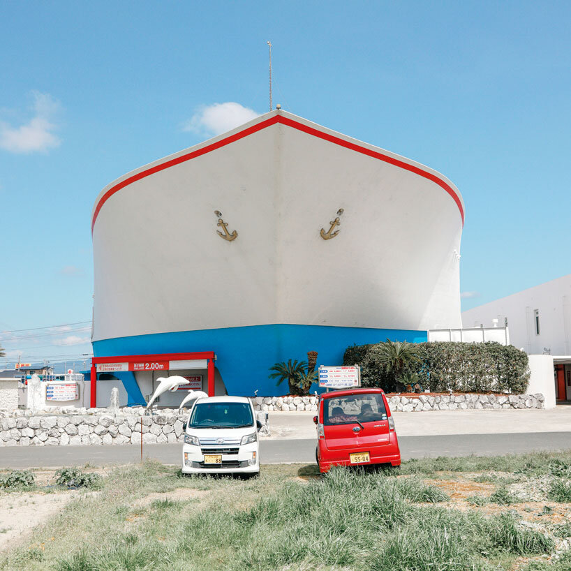 peculiar facades of roadside love hotels paint françois prost's japan photo diary