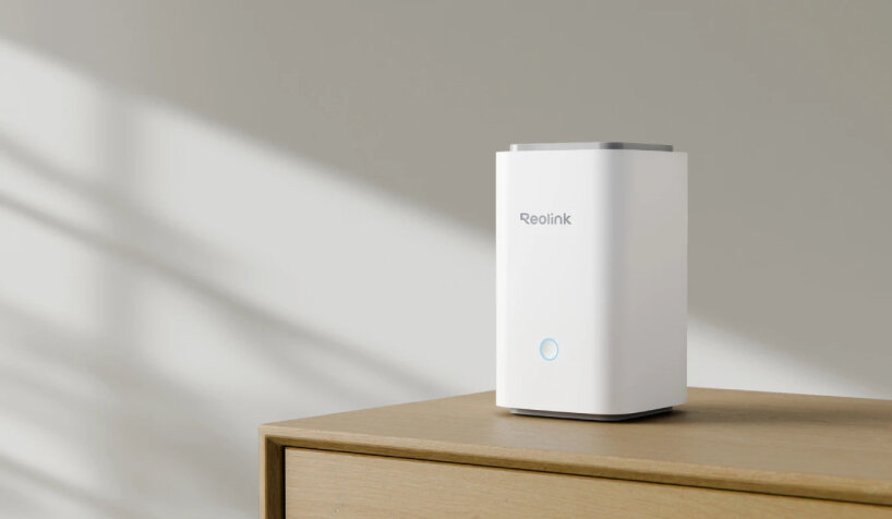 Reolink Home Hub Wireless Security Center | image courtesy of Reolink
