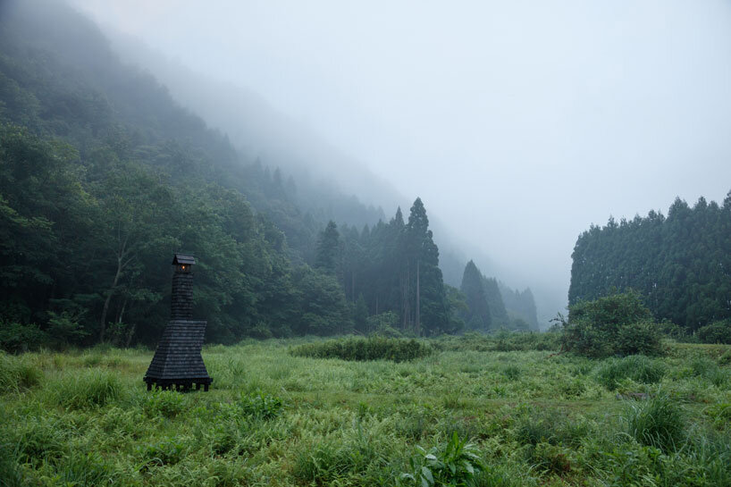 burned cedar shingles clad slender tea pavilion in kyoto by 2m26 and onomiau