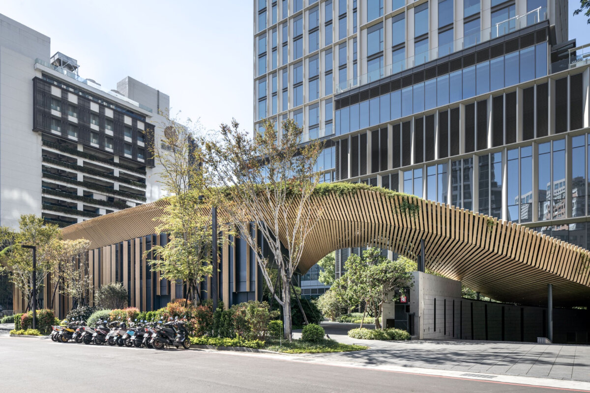 verdant roof doubling as public plaza tops kengo kuma's curving museum in taichung, taiwan