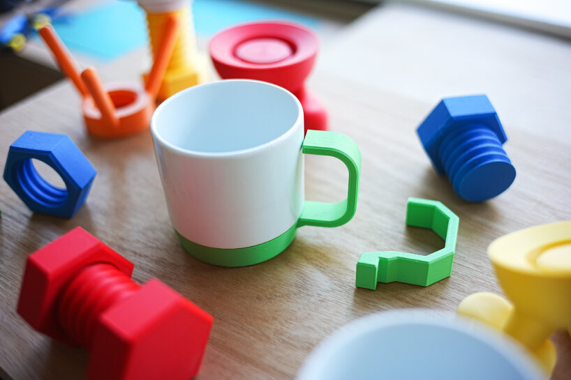 users can also add handles