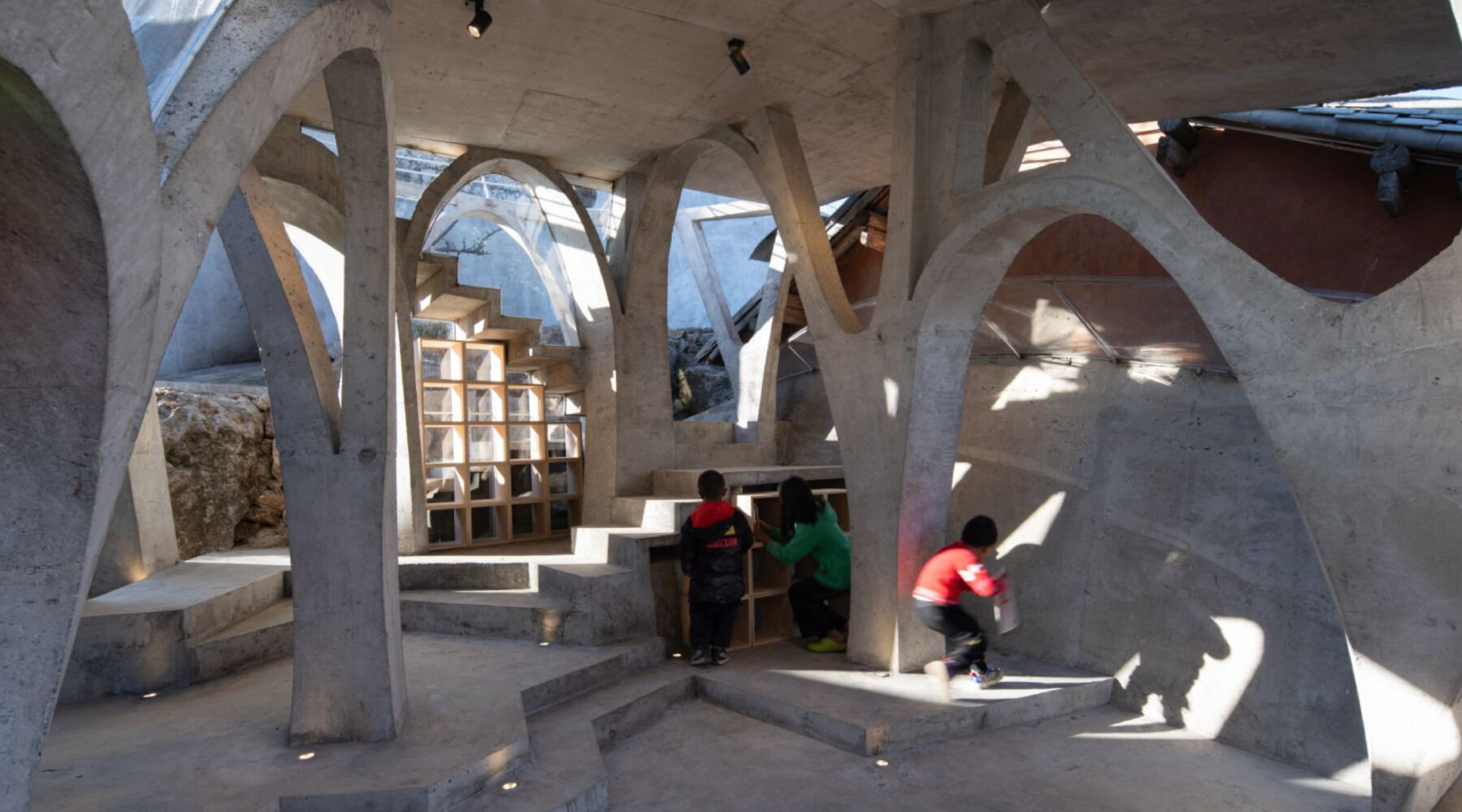 xong-xiangwei-studio-concrete-mushroom-library-children-china-designboom-03