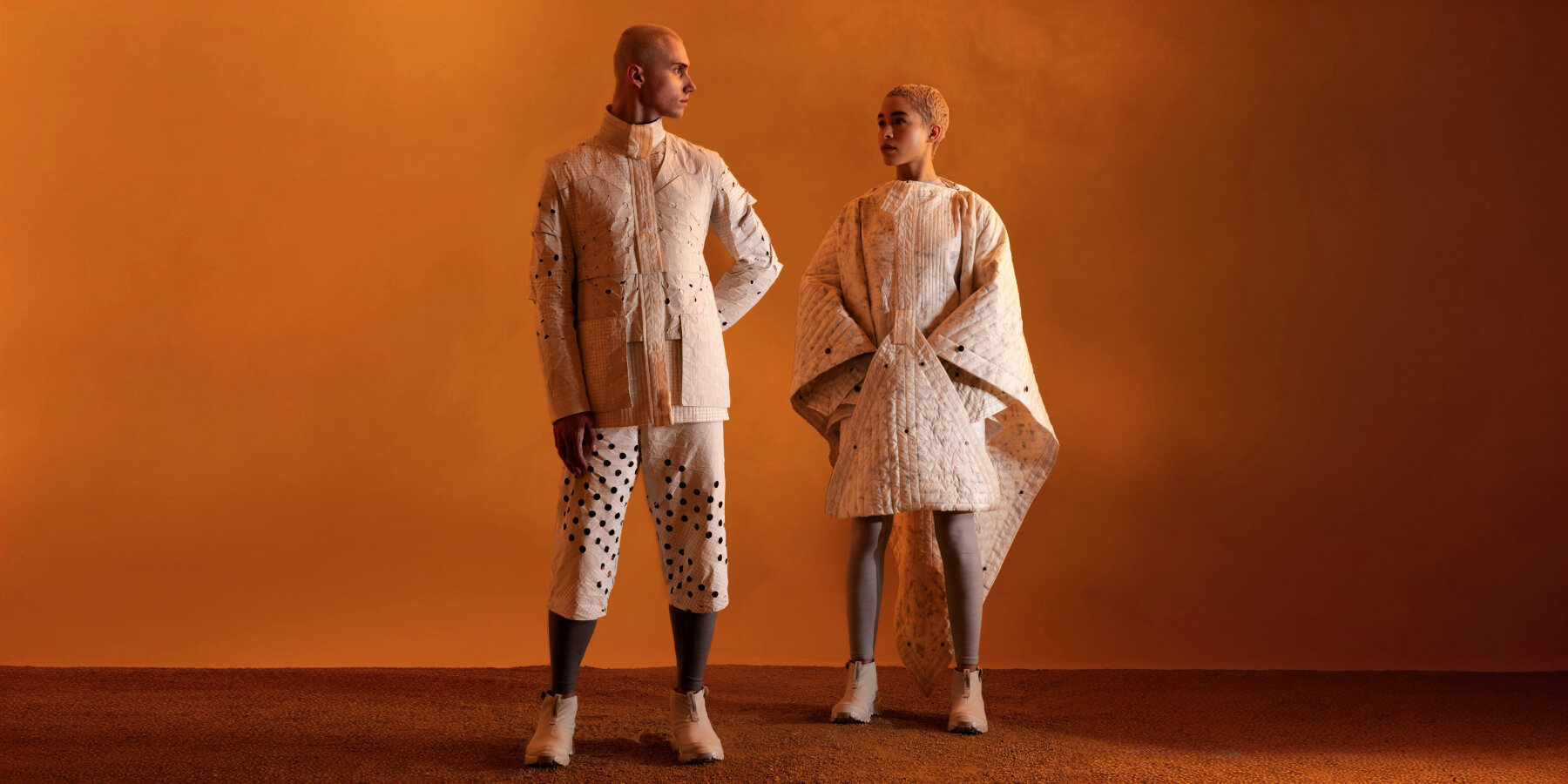 LAYER-parachutes-ræburn-cape-jacket-shield-benjamin-hubert-interview-designboom-ban2