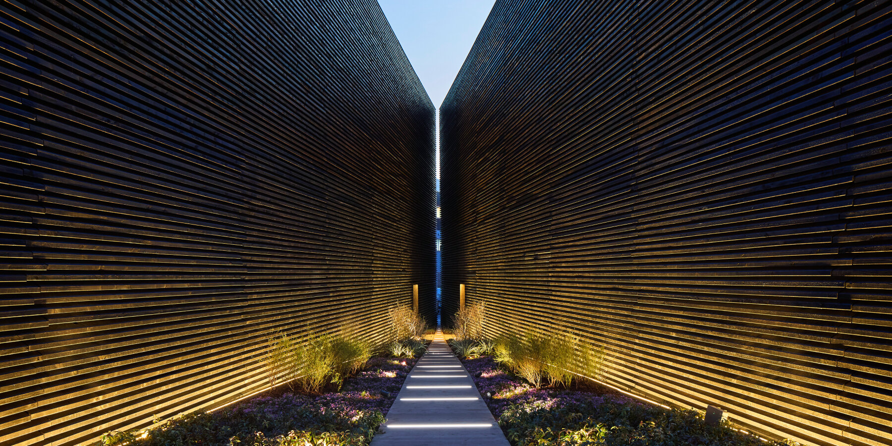 USA-pavilion-opens-expo-osaka-designboom-02