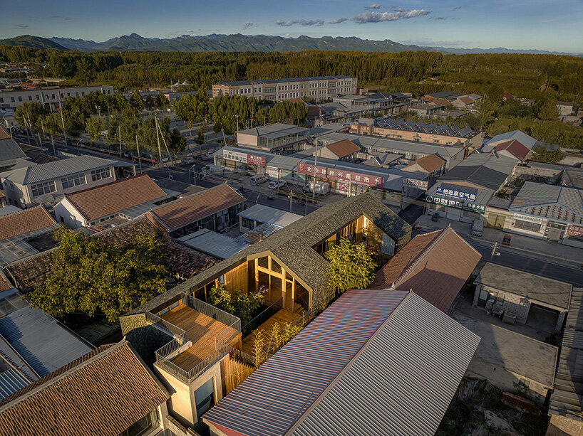 Archstudio invigorates the Court's tradition with the wooden pension in Beijing