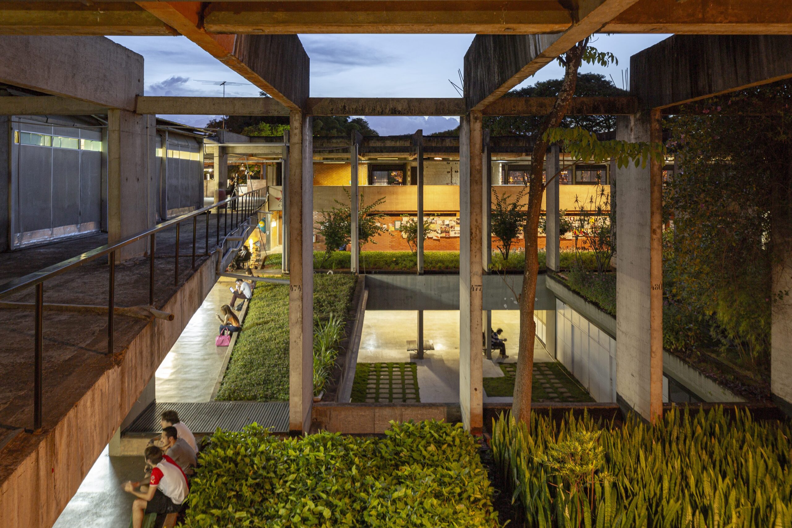 designboom's ultimate guide to venice architecture biennale 2025