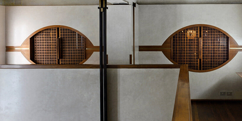 Formafantasma Mengontrol Negazio Olivetti oleh Carlo Scarpa Biennial of Architecture Venice