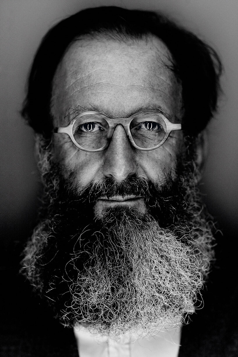 jeff koons, norman foster & theaster gates among speakers at 2025 art for tomorrow in milan