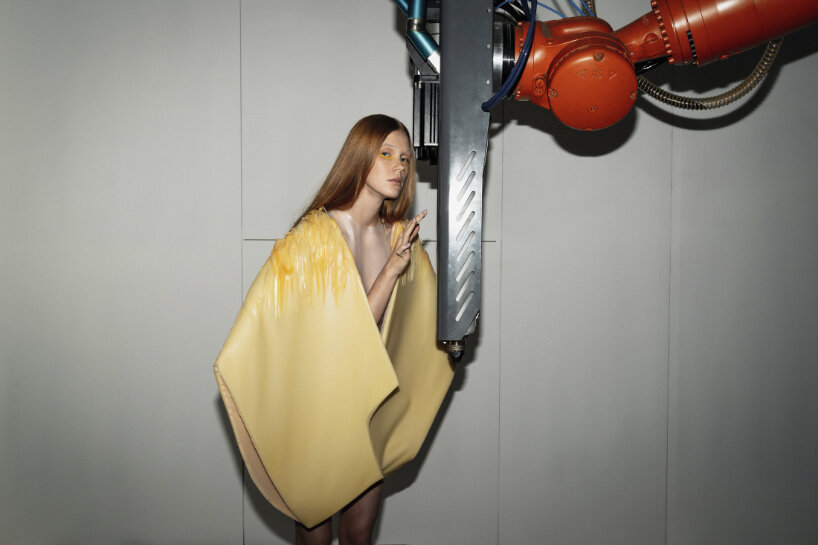 kinetic garment by iga węglińska shivers in response to sound, mimicking goosebumps
