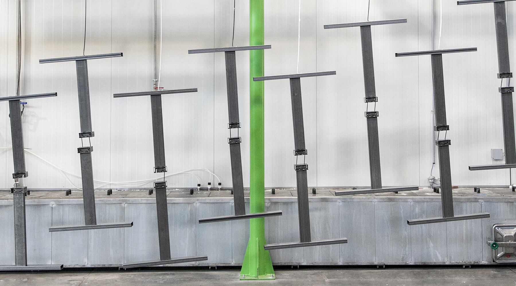 mara-metal-furniture-designboom-05-fullwdith