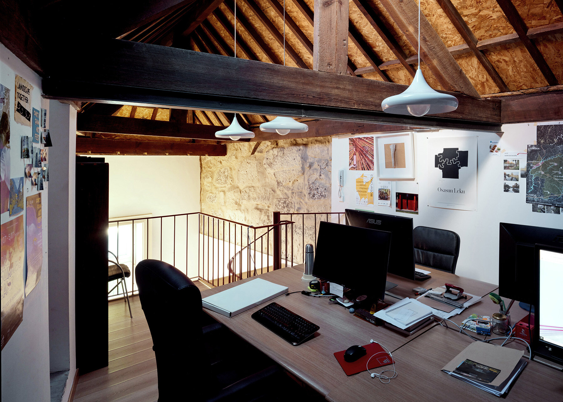 marc-goodwin-archmospheres-portugal-studios-designboom-012a