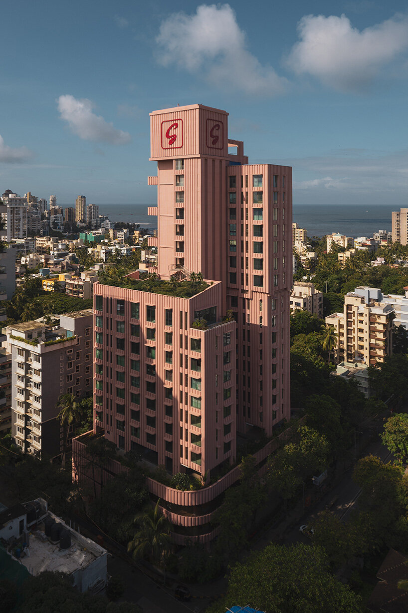 pink tower by satguru builders and NUDES brings sculptural curves to mumbai's skyline