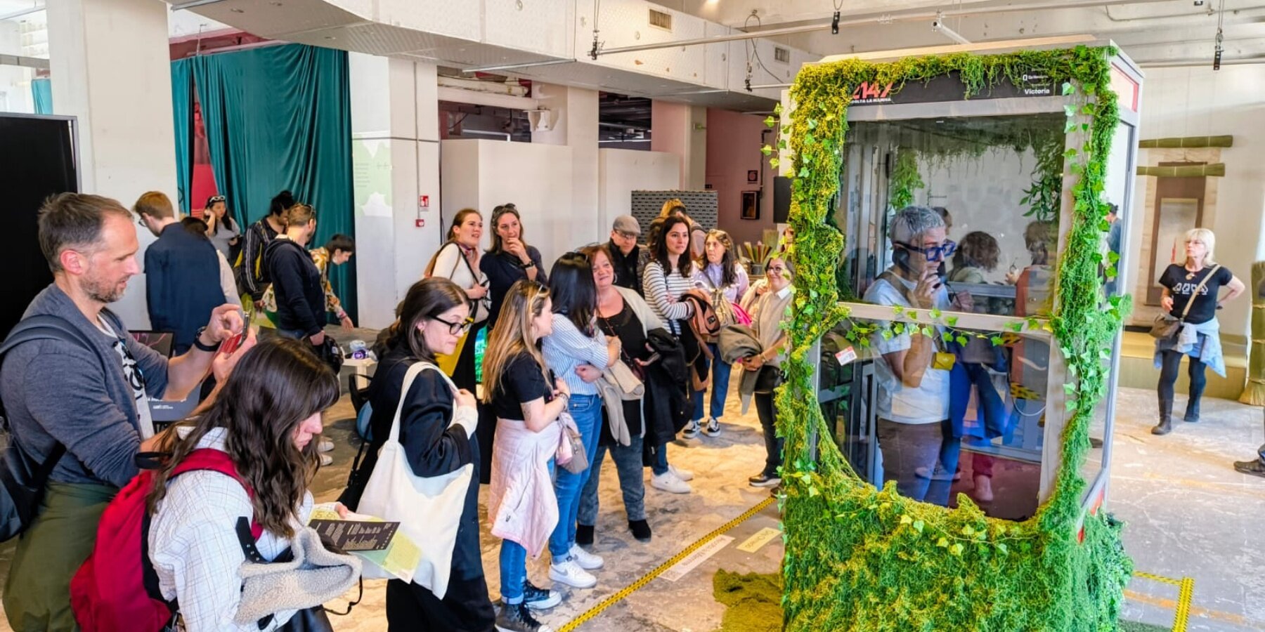 qs-ventures-phone-booth-interactive-installation-2147-voice-based-ai-milan-design-week-2025-designboom-1800-3