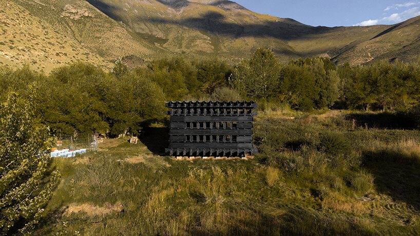 Beehive Observation Cabin OMNO