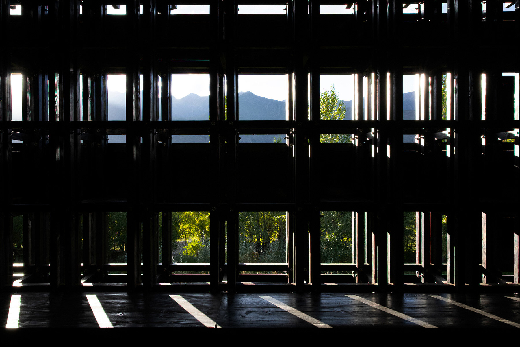 shannan-beehive-observation-cabin-omno-lab-designboom-08a