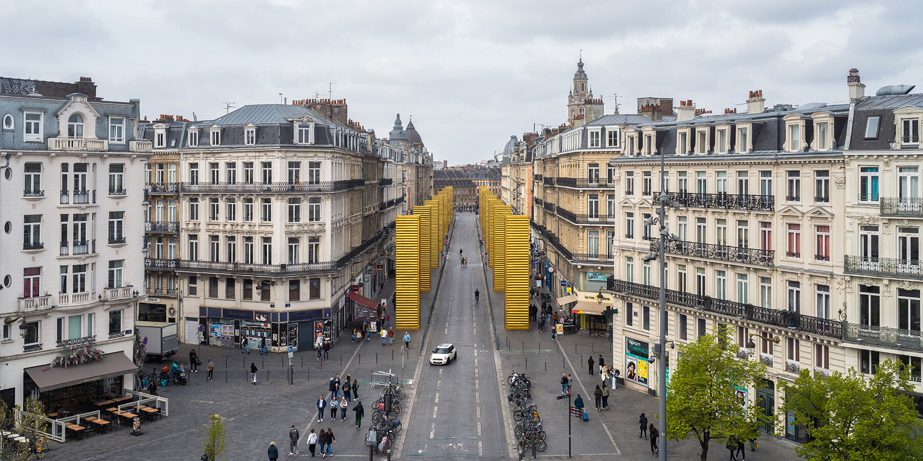 spy-industrial-containers-golden-monoliths-lille-designboom-01