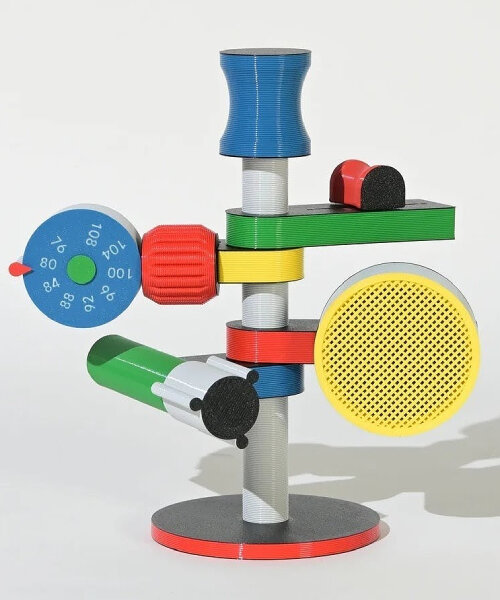 FM radio that looks like a robot toy, signal tower or weathervane? that’s anomalo