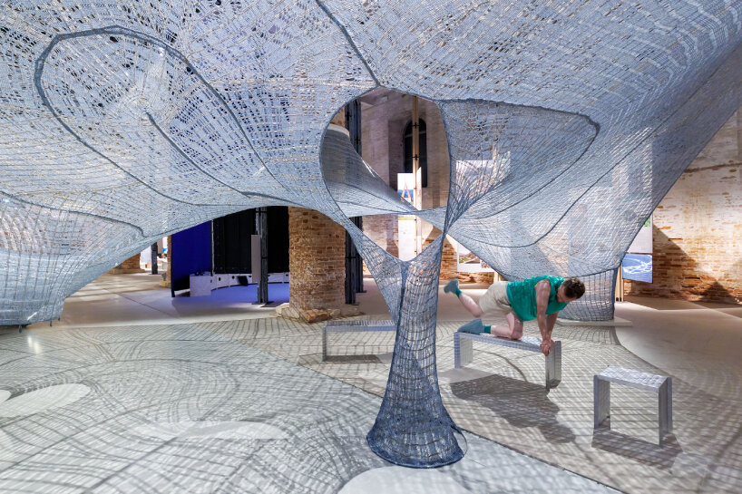 3D knitted natural fibers