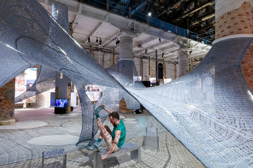 3D knitted natural fibers