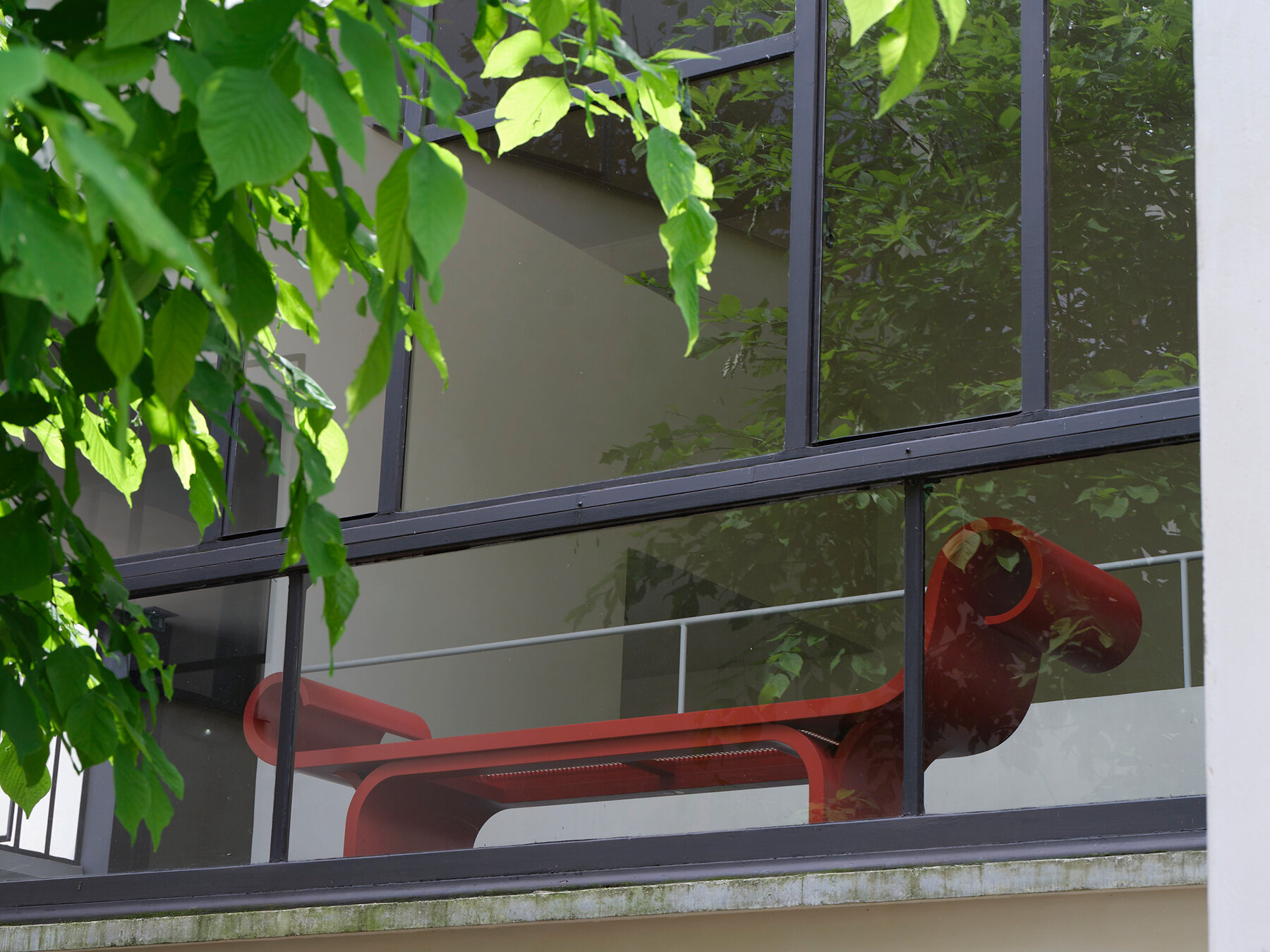 aberto-4-maison-la-roche-le-corbusier-france-brazil-designboom-06a