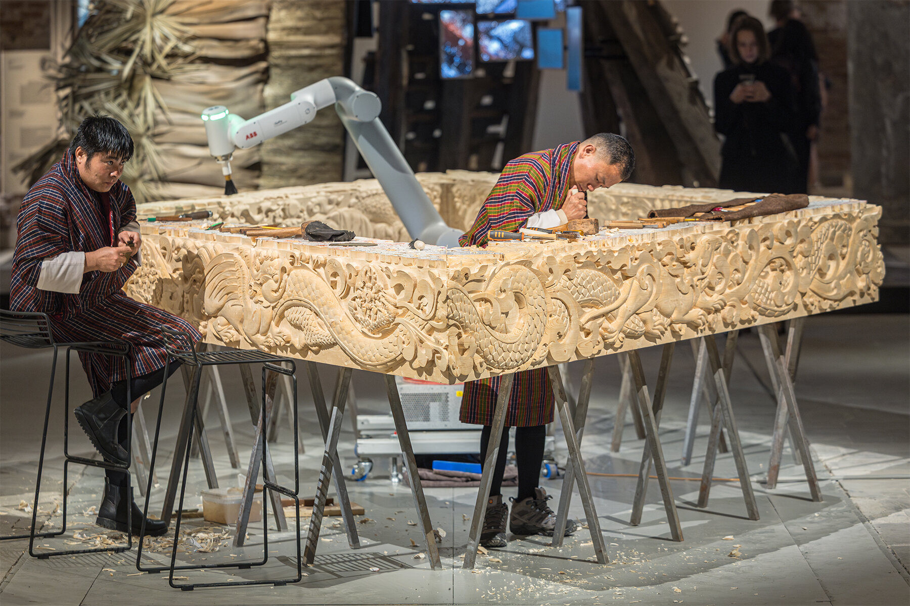 big-bjarke-ingels-group-ancient-future-hand-carving-robotics-venice-architecture-biennale-designboom-large02