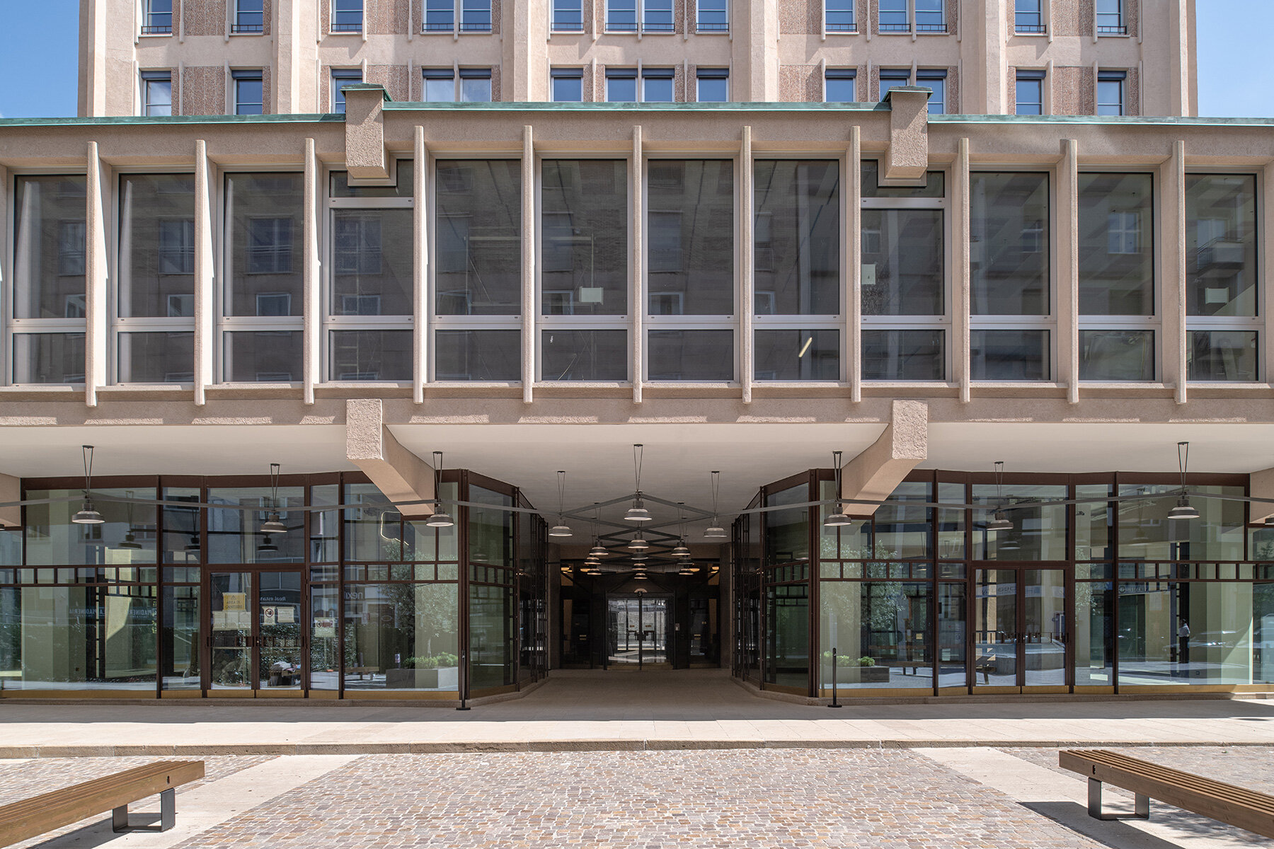 brutalist-landmark-torre-velasca-milan-mixed-use-vertical-hub-new-public-piazza-hines-asti-architetti-designboom-large03