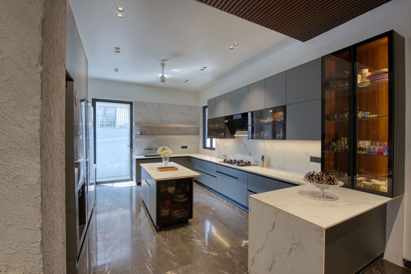 jagged planes in steel and concrete sculpt casa acentuada by smart arch studio in india