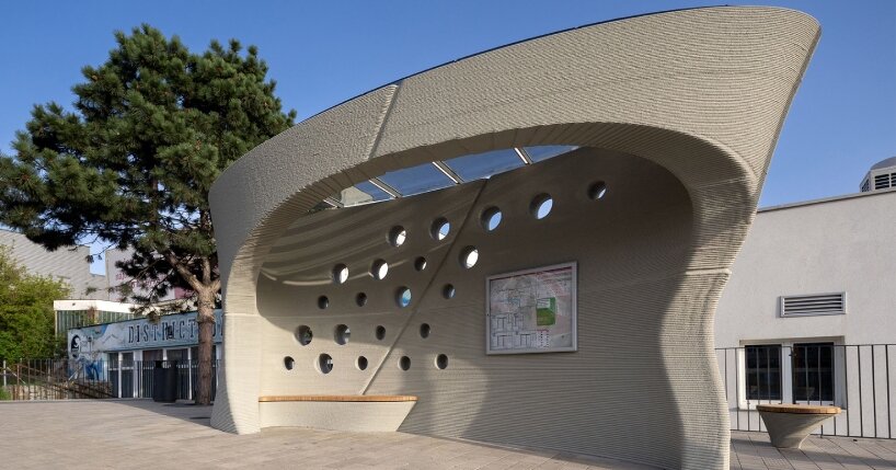 Calcar's Concrete, 3D Stop Printed Bus Bentuk Kartu Patung di Slovakia