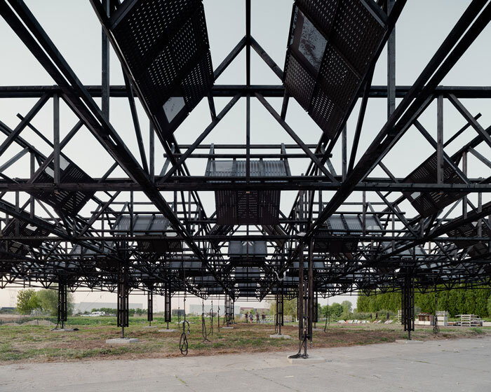 dark skies sonic pavilion suspends sound system over crowd at horst arts & music festival