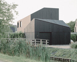studio vincent architecture's 'foxhole' home uses rooflines and voids to frame seclusion