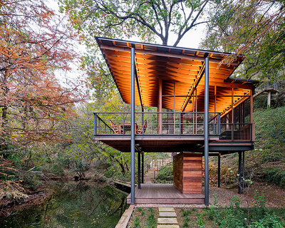 furman + keil architects extends austin home with elevated 'roost' for birdwatching
