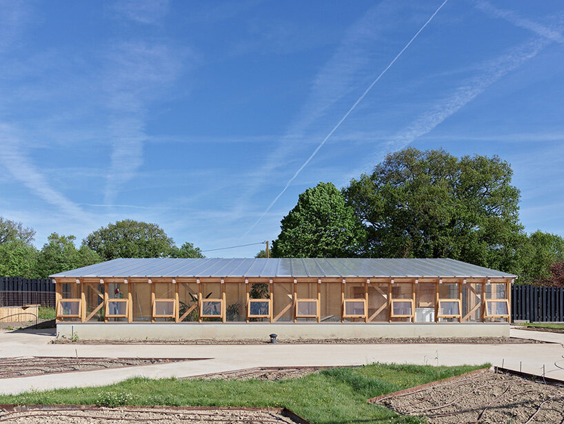 Guinee*Potin's agro-ecological park invigorates the French site through wood and translucent skins