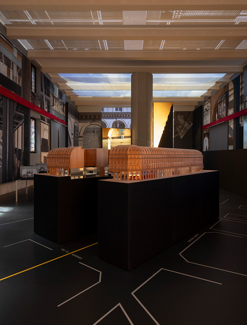 Desain Cartier baru Jean Nouvel dari Jean Nouvel terlihat selama Venice Architecture Biennale