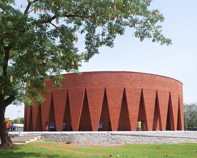 kéré architecture completes memorial to thomas sankara's burkina faso revolution