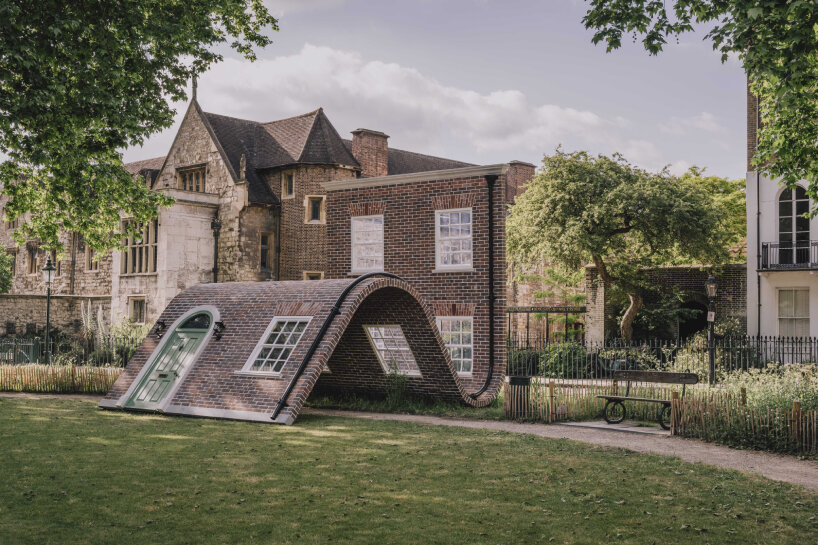 Alex chinkek monument brick mask sculpture